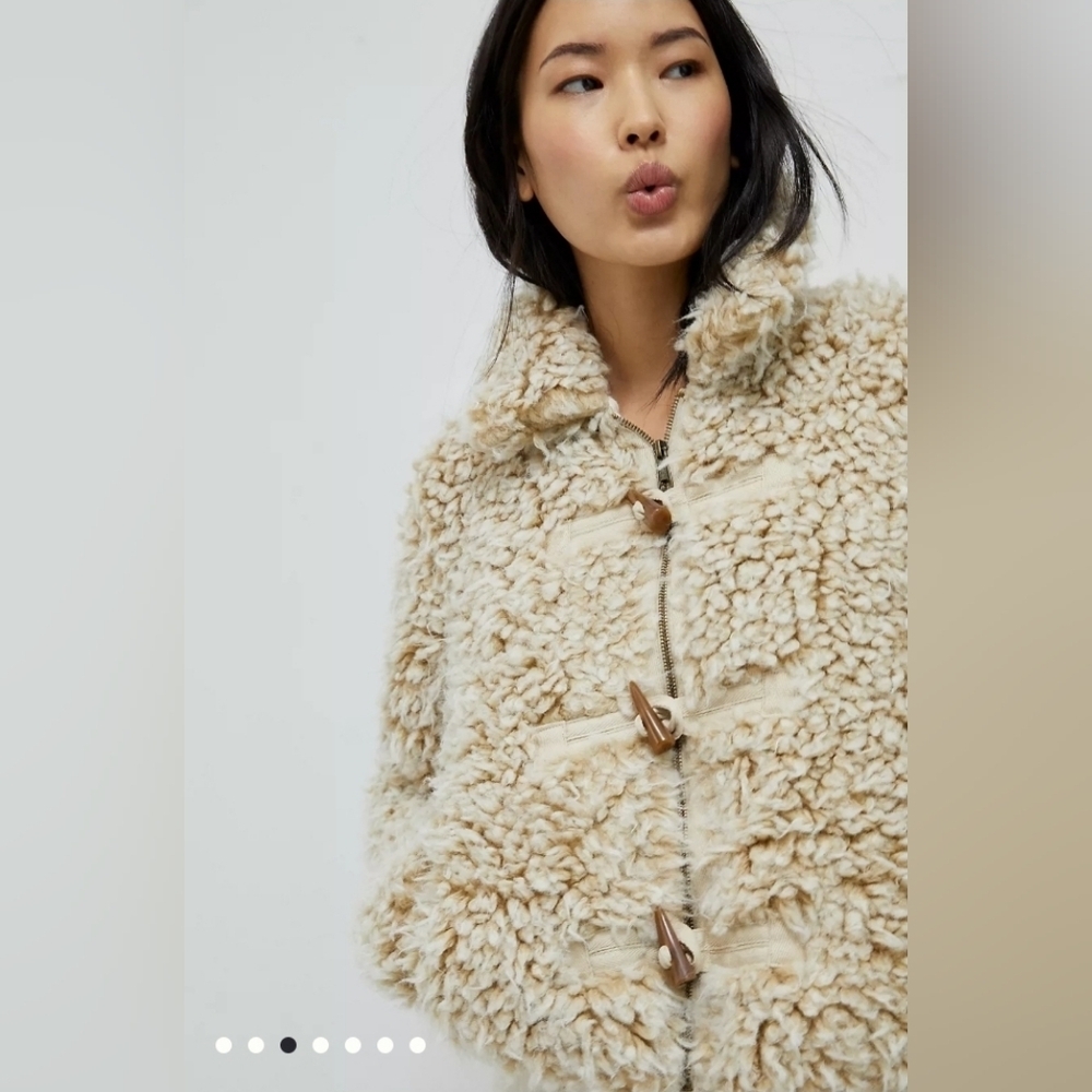 Anthropologie Brenna Shaggy Faux Fur Coat Size Small Boho Toggle Beige Taupe - Picture 15 of 15